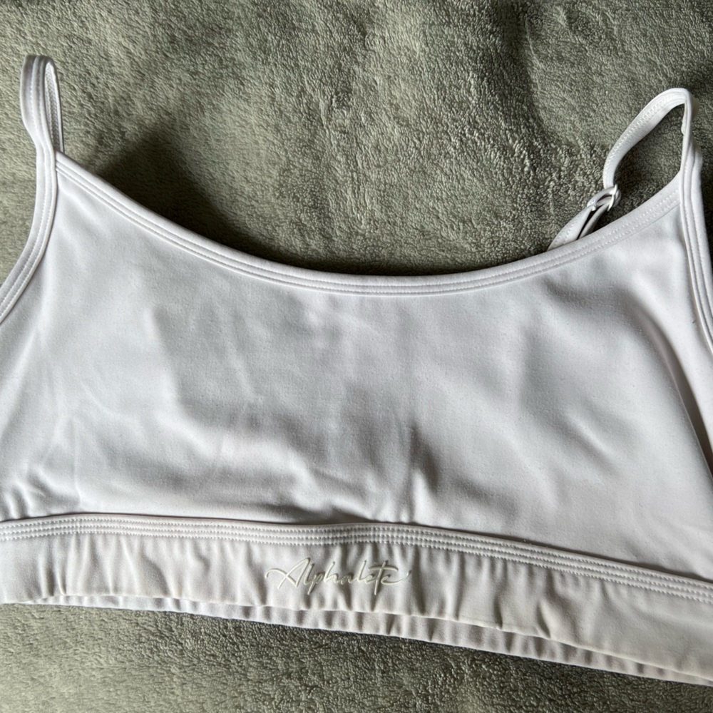 Alphalete Bra